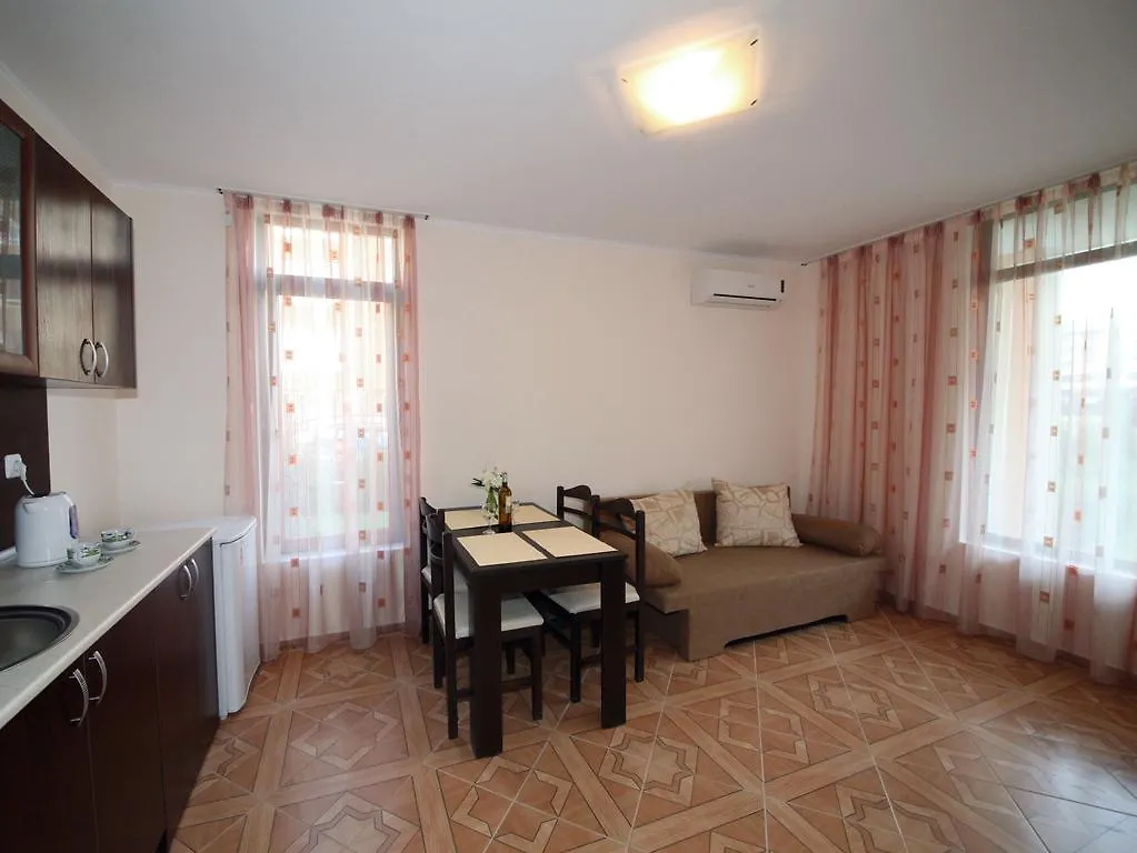 Saint Elena Apartcomplex Sunny Beach 3*,